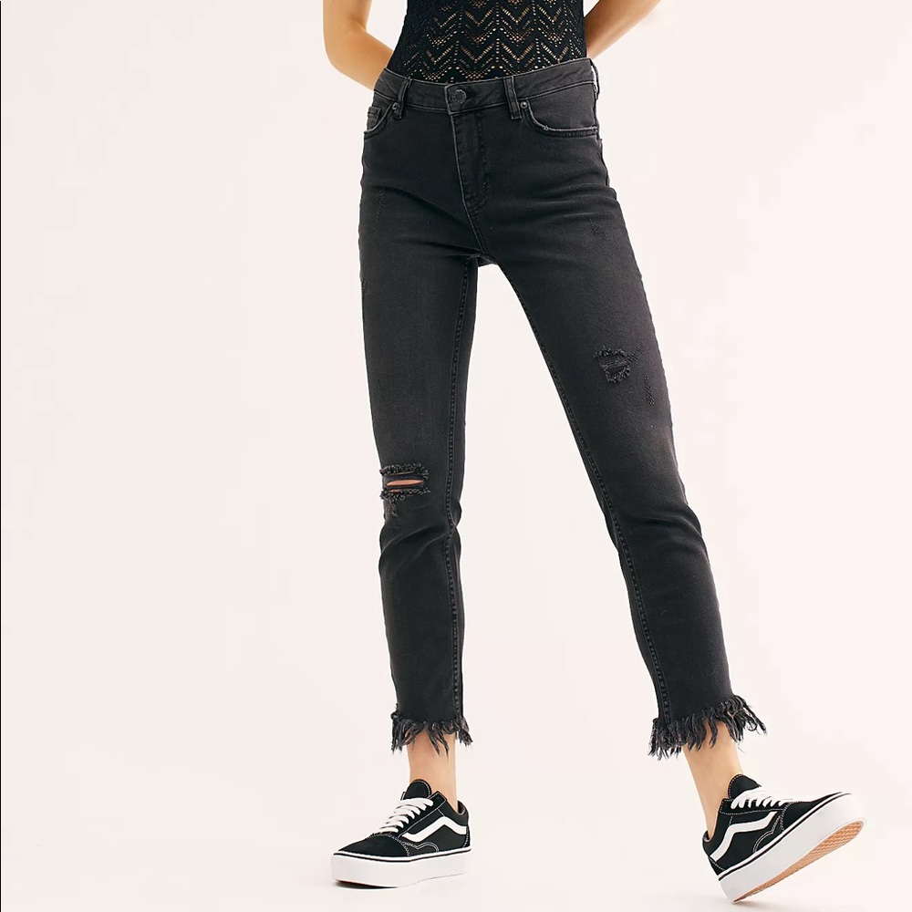 Free People Great Heights Frayed Skinny Jeans